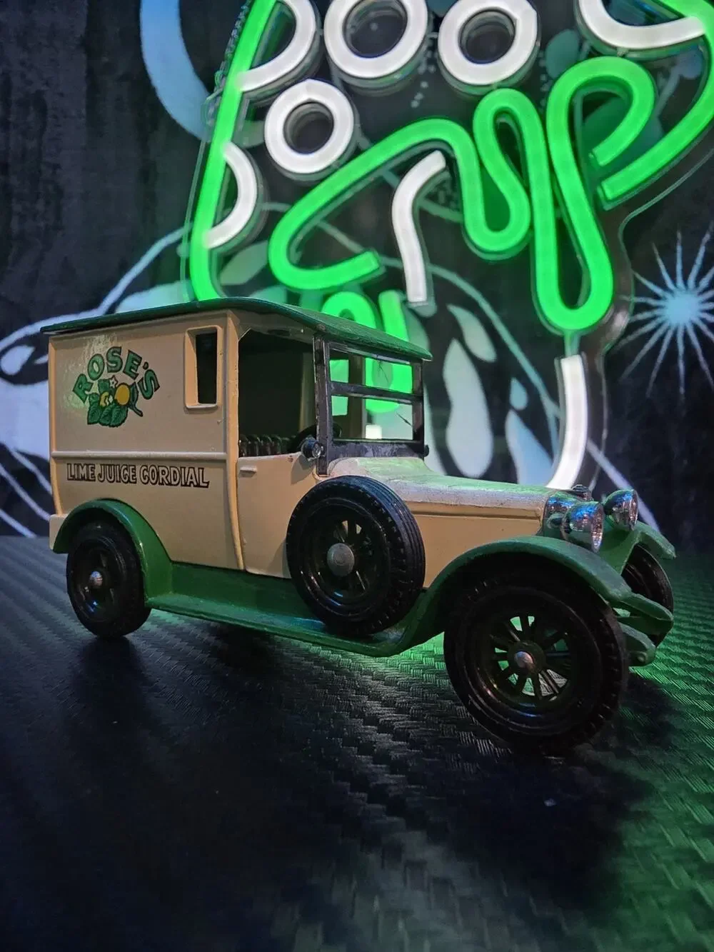 Matchbox Models of Yesteryear #Y-5 1927 Talbot Van Roses Lime Juice Gordial 1978